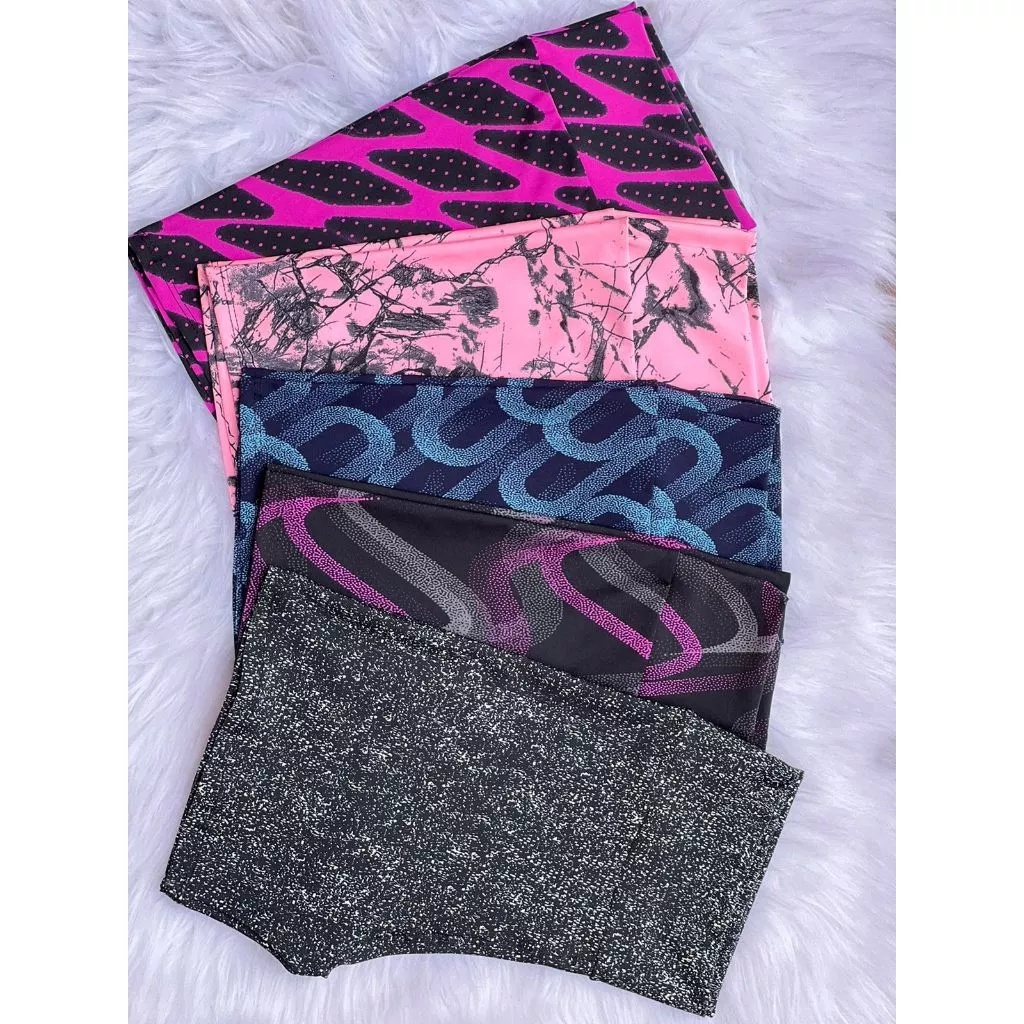 Kit 3 Shortinho Feminino Estampado Premium Meia Coxa Caminhada Academia Yoga Pilates Casual